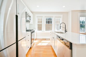 103-105 Tyndall Ave in Providence, RI - Building Photo - Building Photo