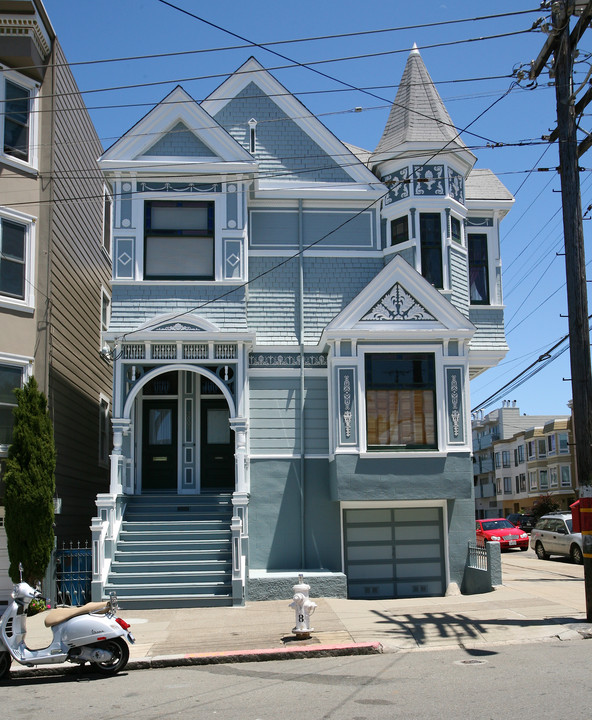 3000 Webster St in San Francisco, CA - Building Photo