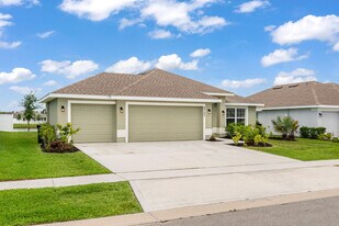 8705 Merano Ave in Fort Pierce, FL - Building Photo