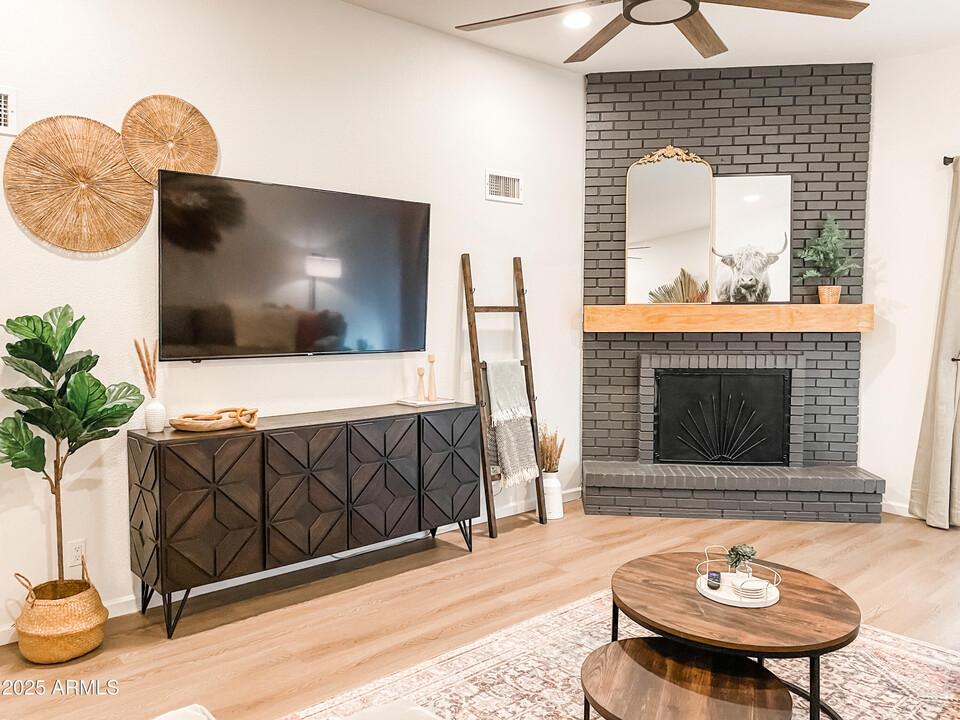 7220 N Vía De La Siesta in Scottsdale, AZ - Building Photo