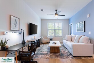 435 Encore Way in Freeport, FL - Building Photo - Building Photo