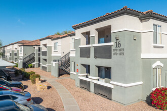 Club at Coldwater Springs in Avondale, AZ - Foto de edificio - Building Photo