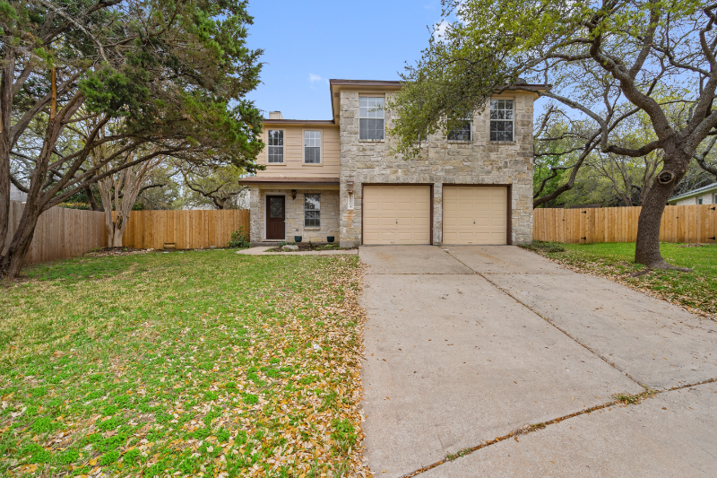 2004 Carriage Hills Trail in Cedar Park, TX - Building Photo