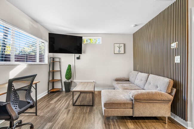 202 N Fremont Ave in Tampa, FL - Foto de edificio - Building Photo