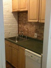 896 Huntington Ave, Unit 4 in Boston, MA - Building Photo - Building Photo