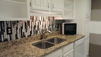 8210 Bent Tree Rd in Austin, TX - Building Photo - Building Photo