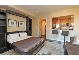 2050 Jamieson Ave, Unit 1209 in Alexandria, VA - Building Photo