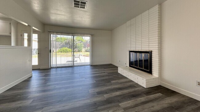 228 Lilac Ct in Redlands, CA - Building Photo - Building Photo