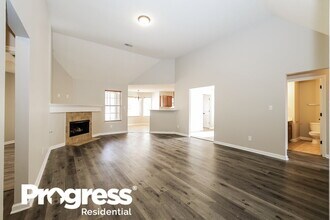 1514 Lost Brook Dr in Cordova, TN - Building Photo - Building Photo