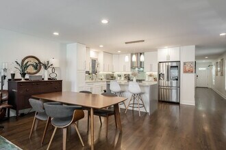 3343 W Potomac Ave in Chicago, IL - Building Photo - Building Photo