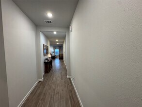 11628 Whirlaway Dr in Willis, TX - Building Photo - Building Photo