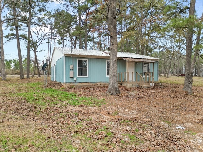 31 B Jackson Rd in Huntsville, TX - Building Photo - Building Photo