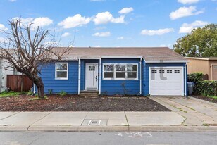 854 Cedar Ave in Sunnyvale, CA - Building Photo