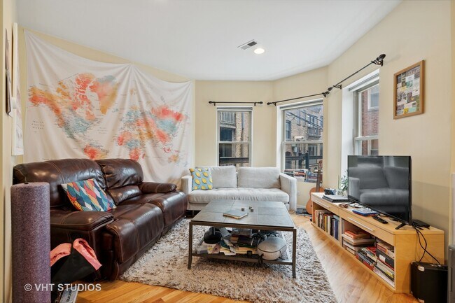 834 W Agatite Ave in Chicago, IL - Building Photo - Building Photo