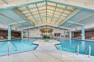 4000 Triumvera Dr in Glenview, IL - Building Photo - Building Photo