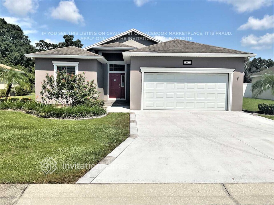 967 Princeton Manor Ln in Lakeland, FL - Building Photo