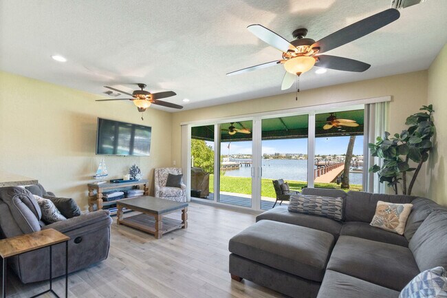 property at 316 N Lake Dr