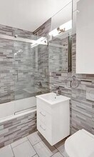 403 E 13th St in New York, NY - Building Photo - Building Photo