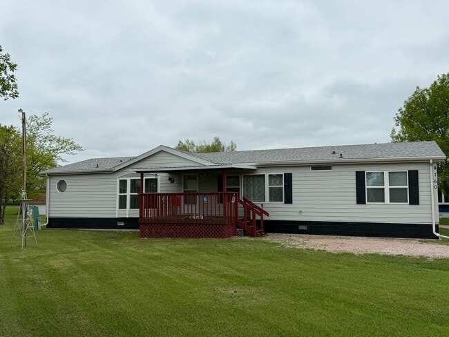 property at 4760 Greenfield Ln