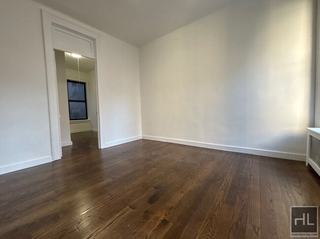 YORK AVENUE, Unit 3F