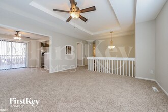 2108 NE Cookson St in Lee's Summit, MO - Building Photo - Building Photo