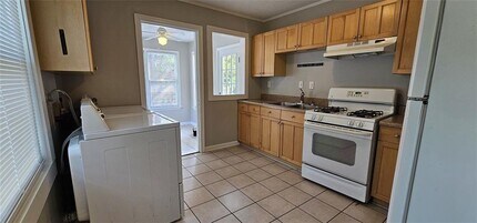 1205 Edie Ave SE in Atlanta, GA - Building Photo - Building Photo