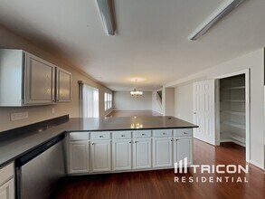 11019 Kinnairds St in Charlotte, NC - Building Photo - Building Photo
