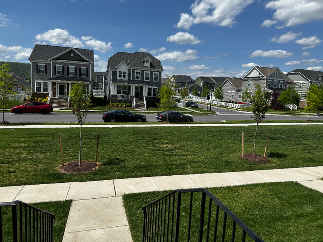 1186 Potomac View Pkwy in Brunswick, MD - Building Photo - Building Photo
