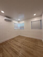 7724 NE 1st Ave in Miami, FL - Building Photo - Building Photo