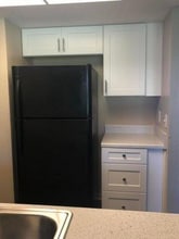 1076 Ellen Ct in Melbourne, FL - Foto de edificio - Building Photo