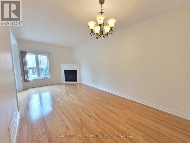 10 Blue Grouse Rd in Vaughan, ON - Building Photo - Building Photo