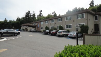 1625 Kent Des Moines Rd in Des Moines, WA - Foto de edificio - Building Photo