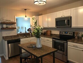 409 Caldwell Loop in Jacksonville, NC - Building Photo - Building Photo