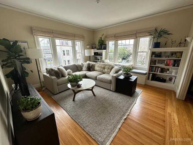 property at 2804 Clay St