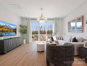 5624 Kingspan Dr in Charlotte, NC - Building Photo - Building Photo