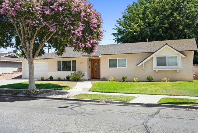 property at 3534 Hearst Dr