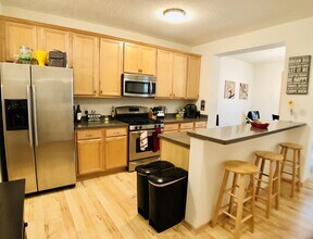 9520 Washington Blvd in Chanhassen, MN - Building Photo - Building Photo