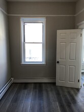 264 Summit Ave, Unit 2 in Jersey City, NJ - Building Photo - Building Photo