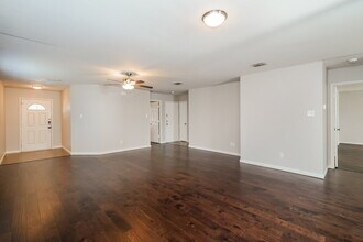 1708 Diamond Lake Trail in Justin, TX - Building Photo - Building Photo