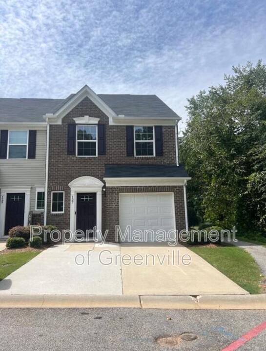 127 Emerywood Ln in Greenville, SC - Building Photo