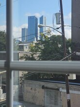 228 Duncan Ave, Unit Apartment #2R in Jersey City, NJ - Building Photo - Building Photo