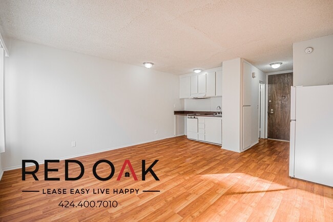 property at 500 S Hobart Blvd