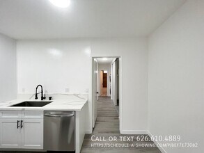 160 N Holliston Ave in Pasadena, CA - Building Photo - Building Photo