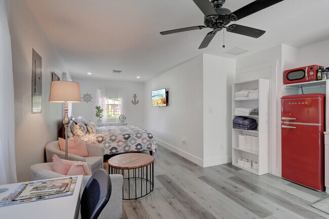 property at 27250 Shriver Ave