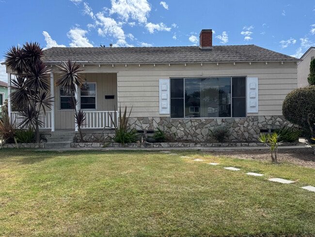 property at 4920 W 123rd Pl