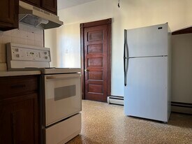 168 Elm St, Unit 3 in Cambridge, MA - Building Photo