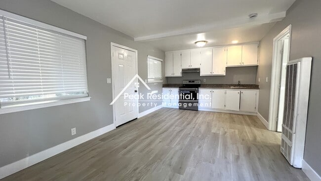321 C St in Roseville, CA - Building Photo - Building Photo