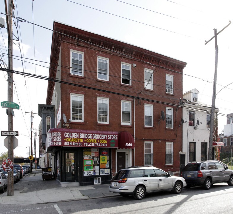 549 N 10th St in Philadelphia, PA - Foto de edificio