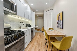 491 2nd Ave in New York, NY - Building Photo - Building Photo