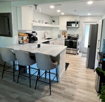 128 Boynton Blvd, Unit 1 in Daytona Beach, FL - Building Photo